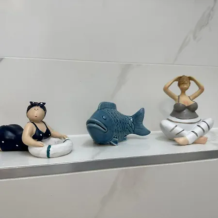 Gallery Ii *