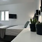 Gallery Ii
